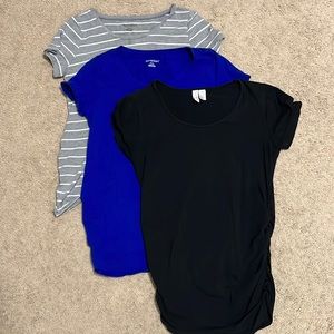 3 maternity shirts